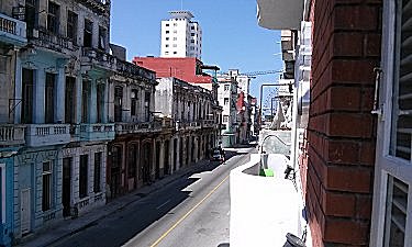 Balcon a la calle San Lazaro (derecha)