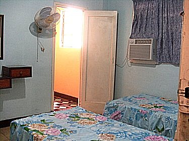 Habitacion de dos camas personales