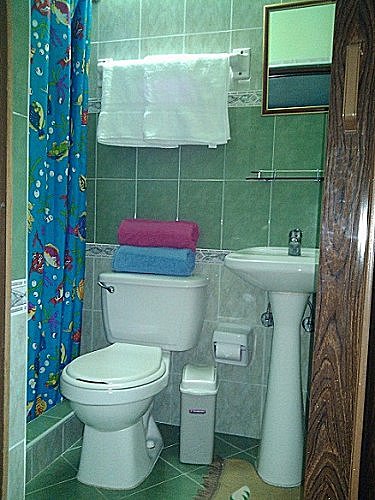 Ba�o de la habitacion en planta baja