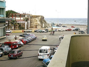 Vista desde el balcon al malecon