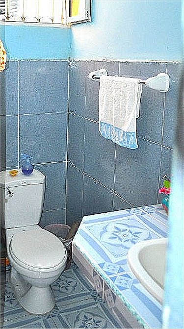 Ba&ntilde;o