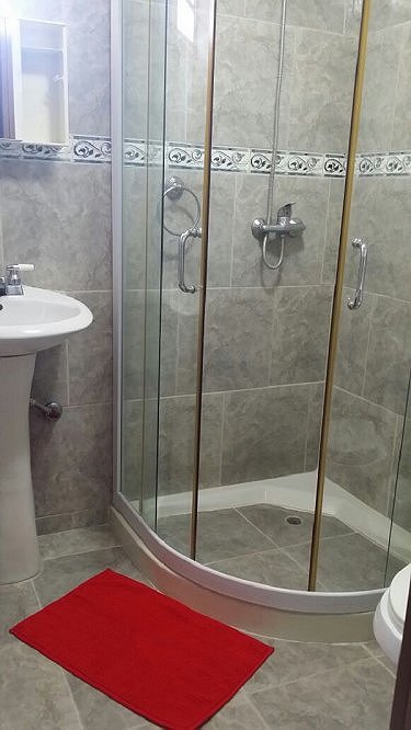 Ba&ntilde;o 4 