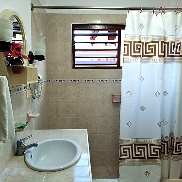 Baño 2 planta superior