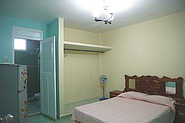 Habitacion 3 (baño habitacion 3 al fondo)