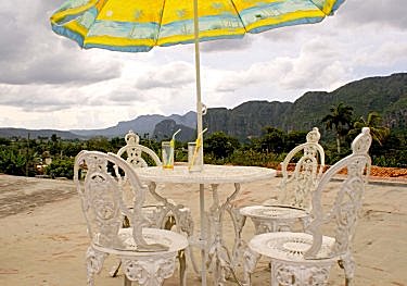 Azotea del Hostal Gloria en Vi&ntilde;ales