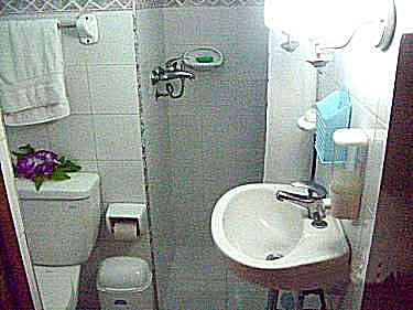 Baño de otro de los apartamentos