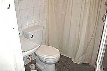 Ba&ntilde;o del apartamento