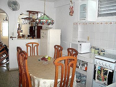 Cocina y comedor