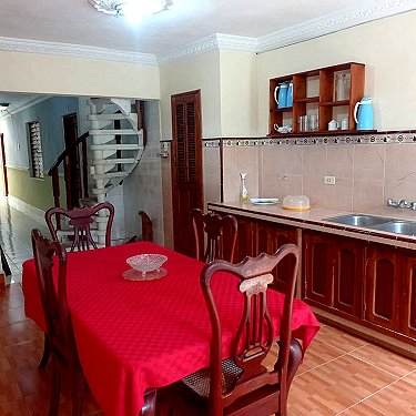 Cocina comedor en segundo nivel