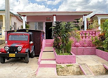 Entrada a la casa de Hostal Gloria en Vi&ntilde;ales