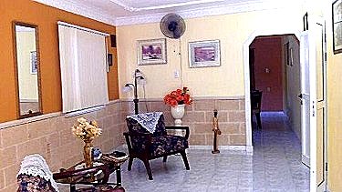 Recibidor (desde otro angulo)