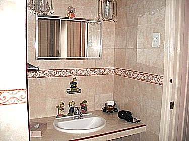 Detalle ba&ntilde;o habitacion 1