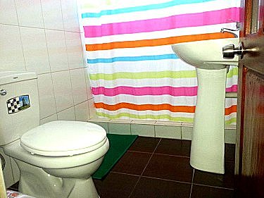 Ba&ntilde;o del apartamento  