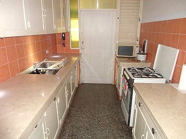 Cocina vista desde el angulo opuesto