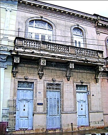 Fachada de la magnifica casa colonial
