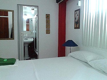 Detalle habitacion 2 (ba&ntilde;o al fondo) 