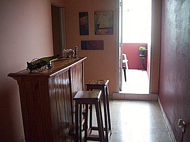 Sala de estar, zona bar