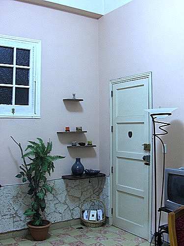 Habitacion con television y aire silencioso