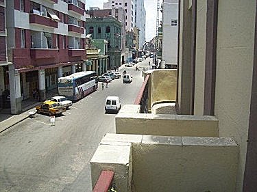 Vista a la ciudad desde el balcon