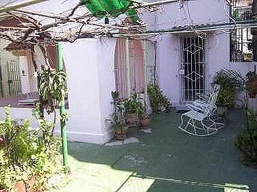 Entrada a la casa de Melba