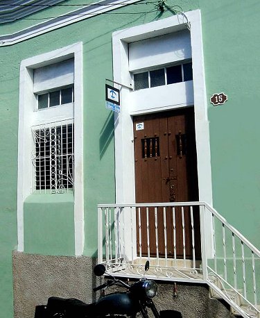 Entrada a la casa de Genaro 