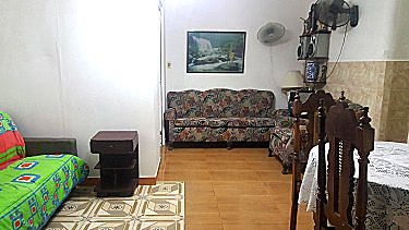 Sala de estar desde otro angulo