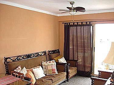 Comedor del apartamento de Maykel de dos habitaciones
